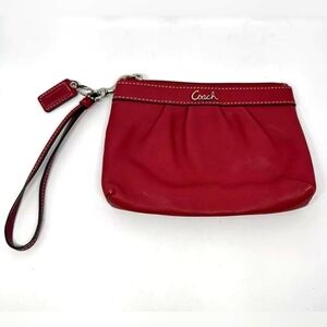 COACH F43431 PLEATED LEATHER MED WRISTLET